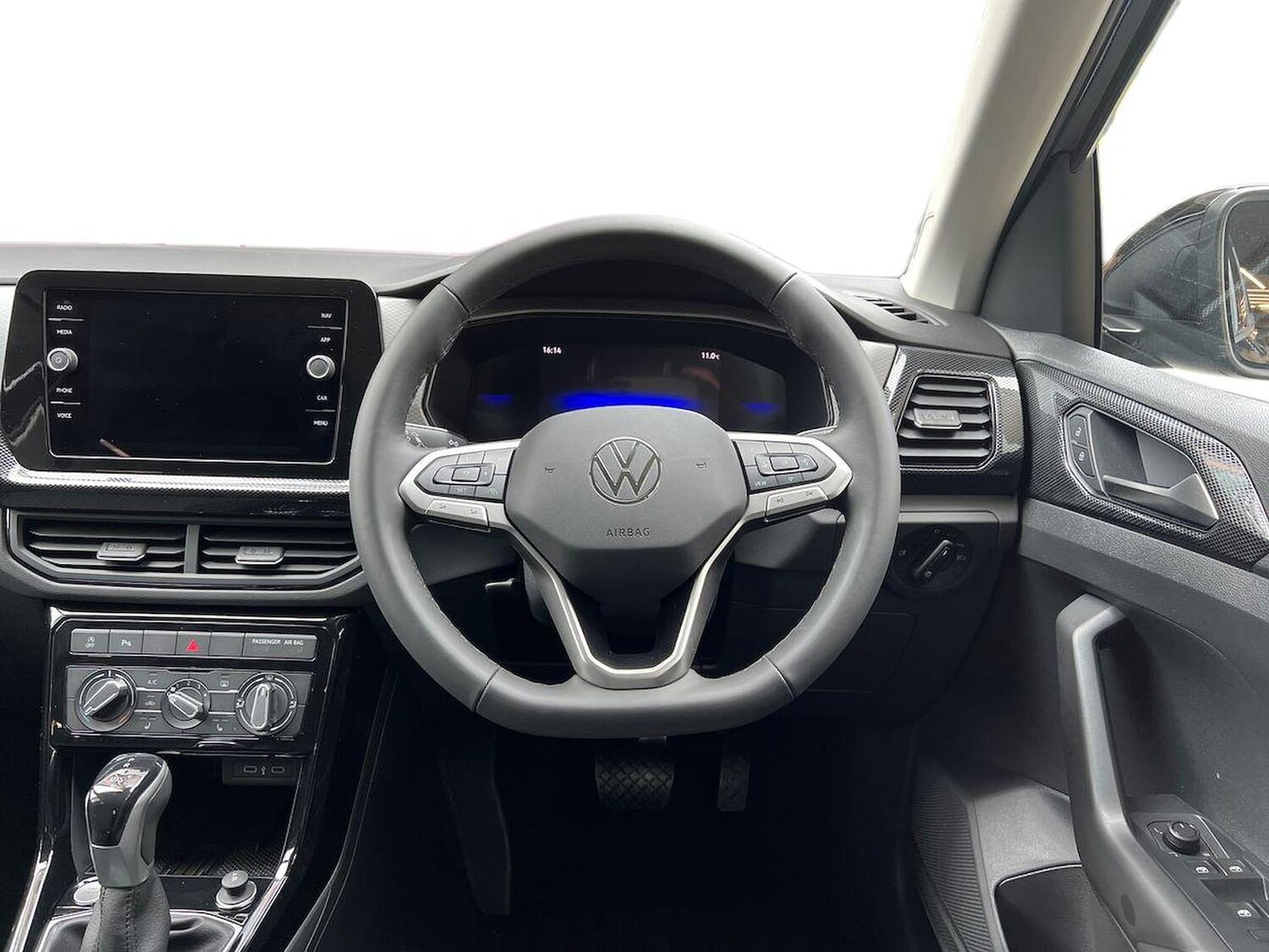 Used Volkswagen T-Cross 2026 for sale - 78195381: Photo 9