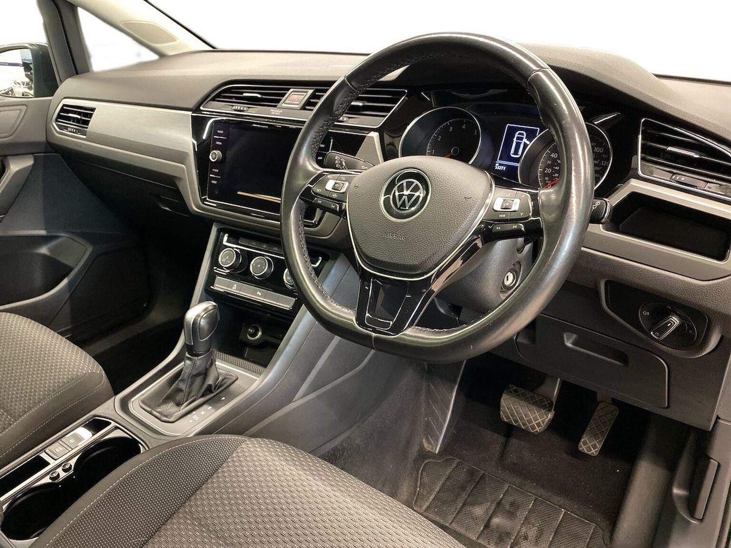 Used Volkswagen Touran 2021 for sale - 76497315: Photo 15