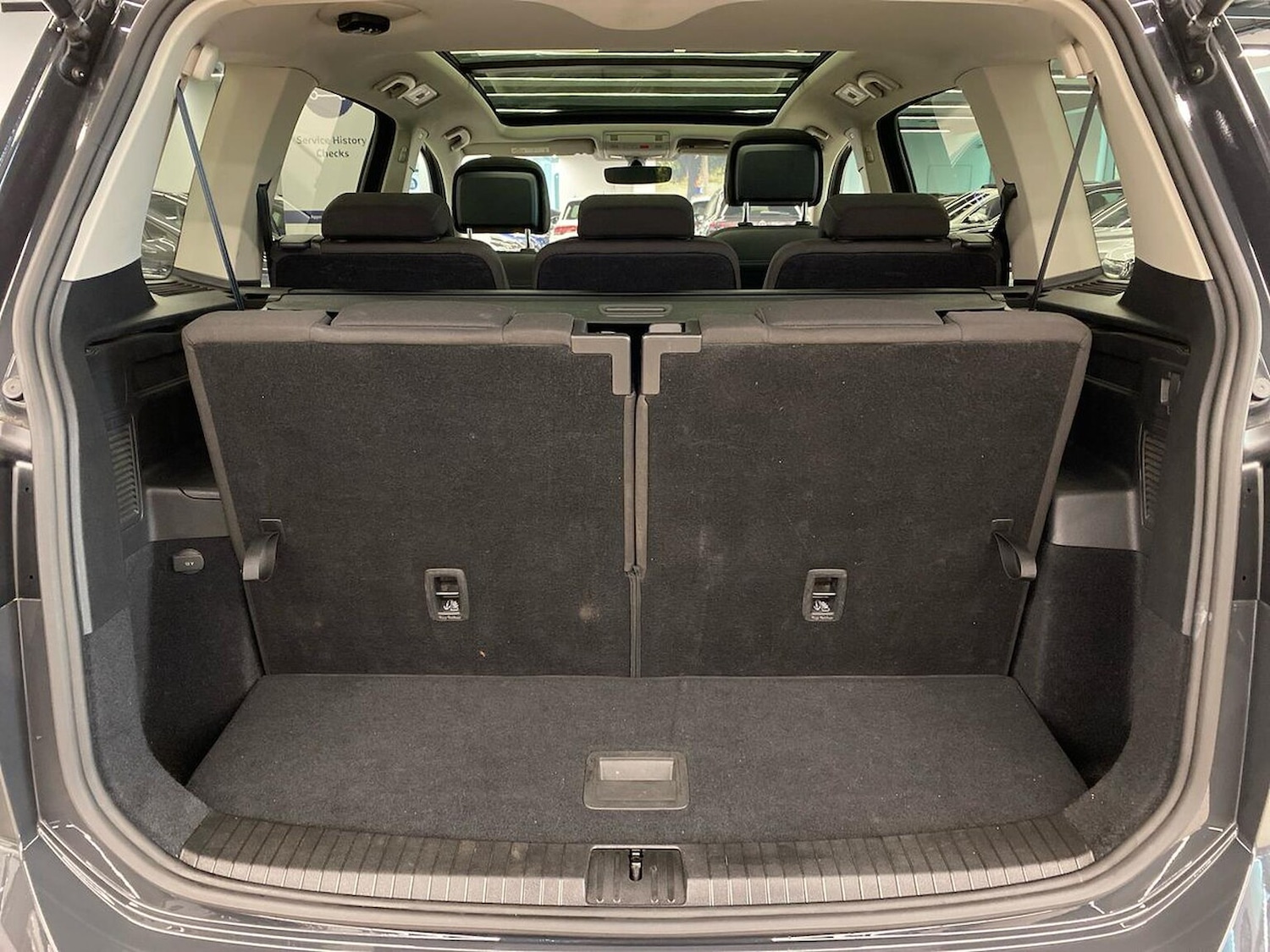 Used Volkswagen Touran 2021 for sale - 76497315: Photo 17