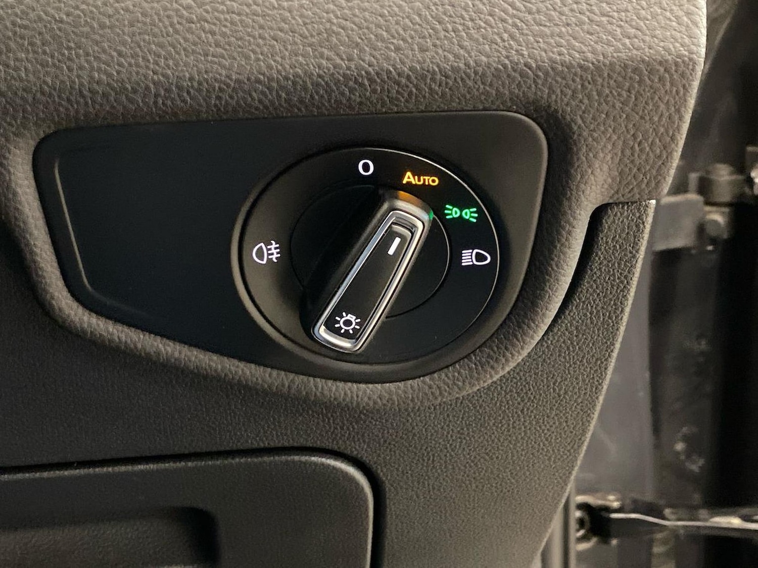 Used Volkswagen Touran 2021 for sale - 76497315: Photo 24