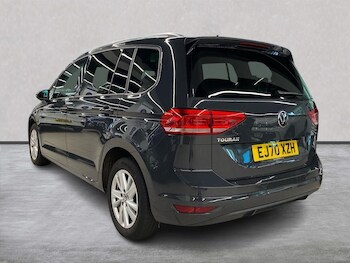 Used Volkswagen Touran 2021 for sale - 76497315: Photo