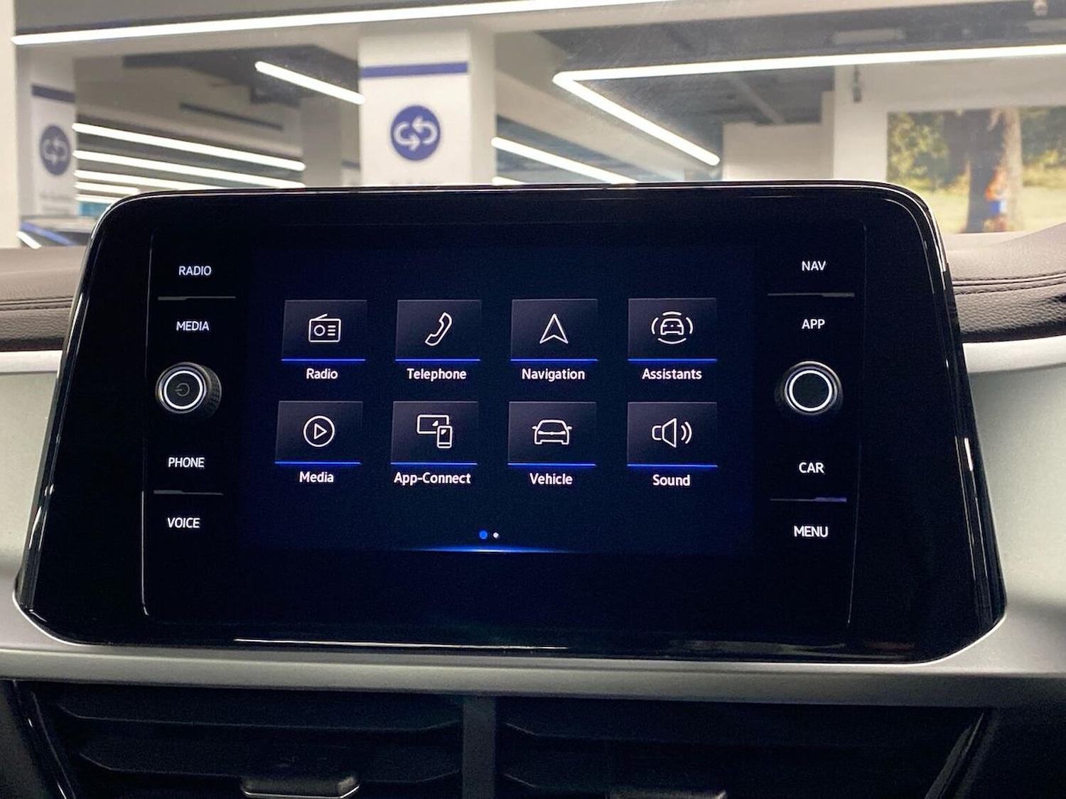 Used Volkswagen T-Roc 2022 for sale - 77542522: Photo 11