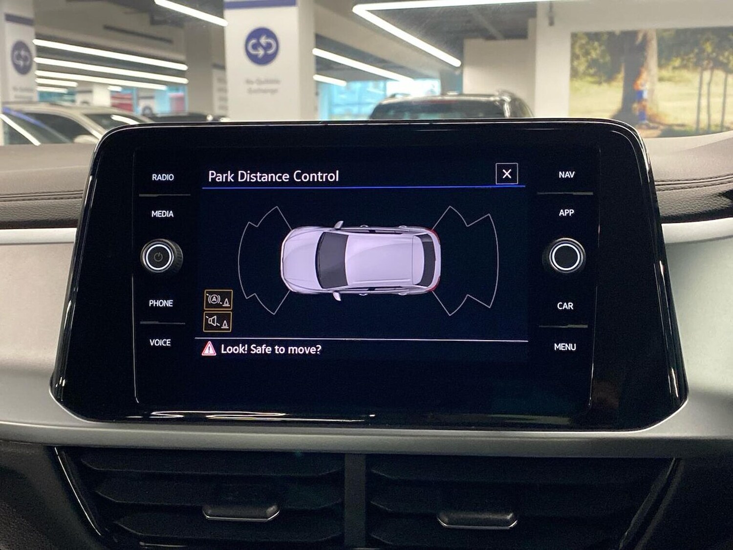 Used Volkswagen T-Roc 2022 for sale - 77542522: Photo 22