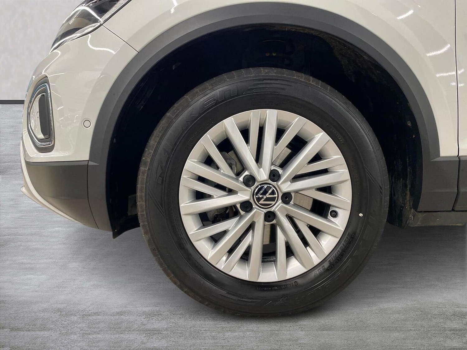 Used Volkswagen T-Roc 2022 for sale - 77542522: Photo 6