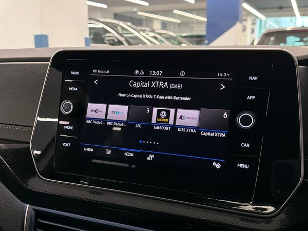 Used Volkswagen T-Cross 2025 for sale - 76232786: Photo 11