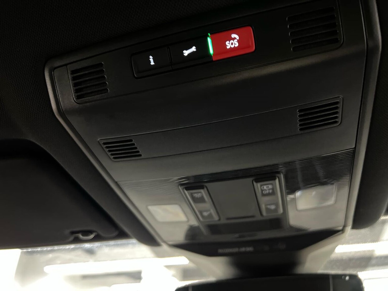 Used Volkswagen T-Roc 2022 for sale - 76736685: Photo 14