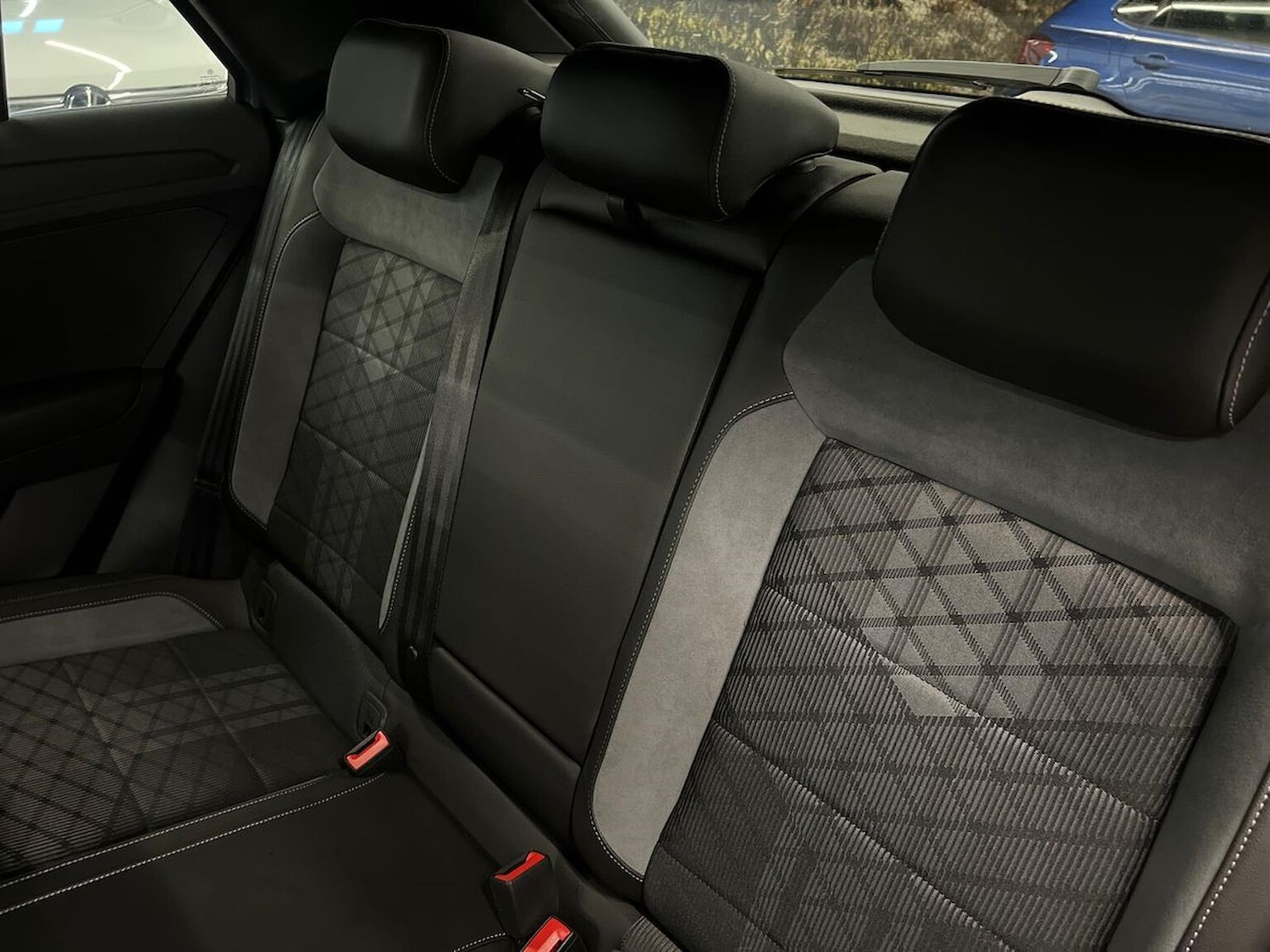 Used Volkswagen T-Roc 2022 for sale - 76736685: Photo 16