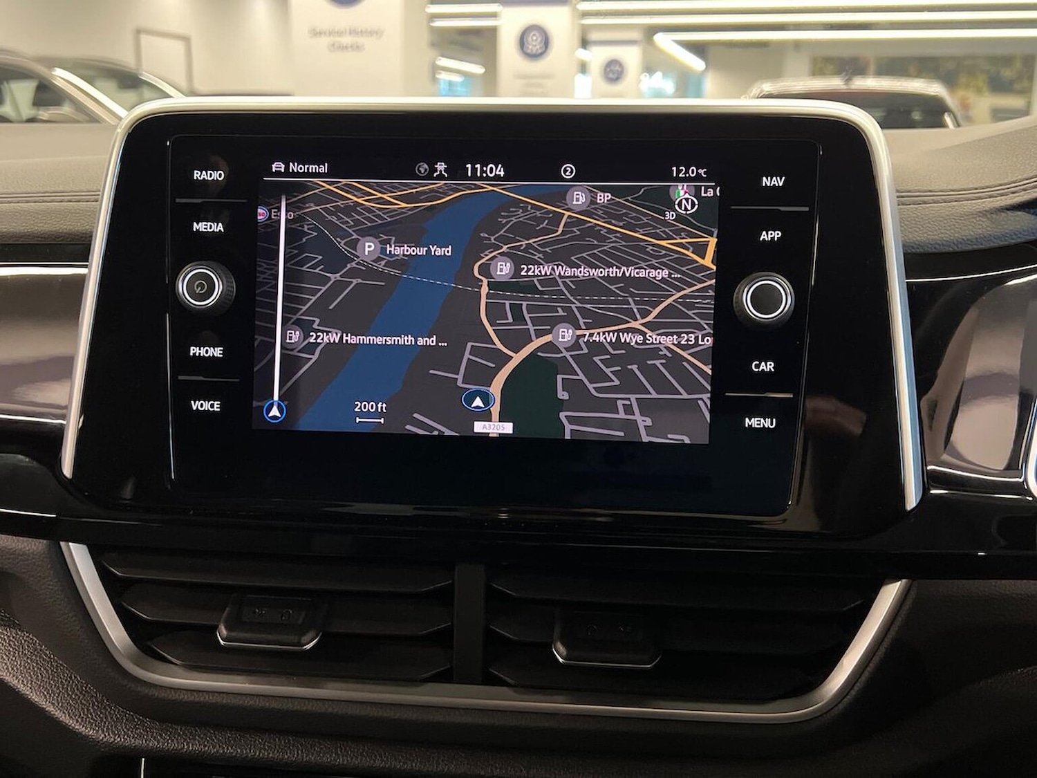 Used Volkswagen T-Roc 2022 for sale - 76736685: Photo 23