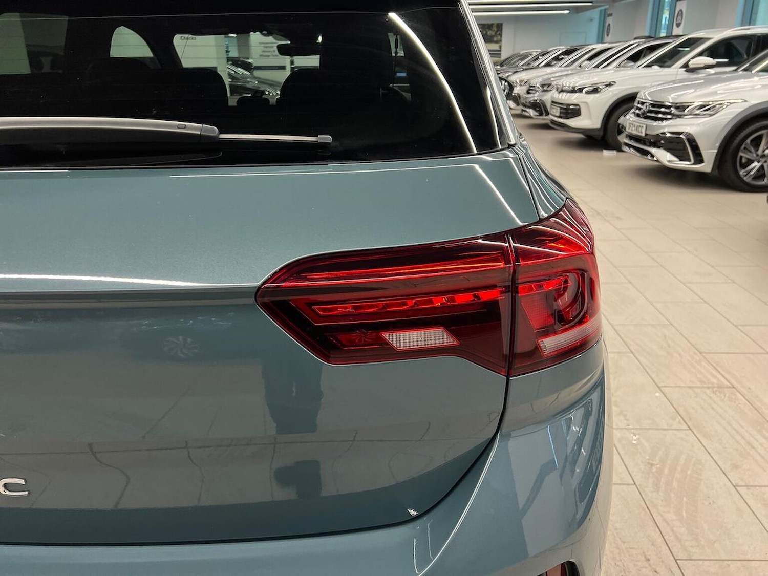 Used Volkswagen T-Roc 2022 for sale - 76736685: Photo 32