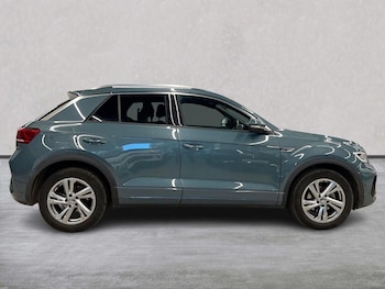 Used Volkswagen T-Roc 2022 for sale - 76736685: Photo