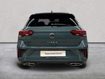 Used Volkswagen T-Roc 2022 for sale - 76736685: Photo