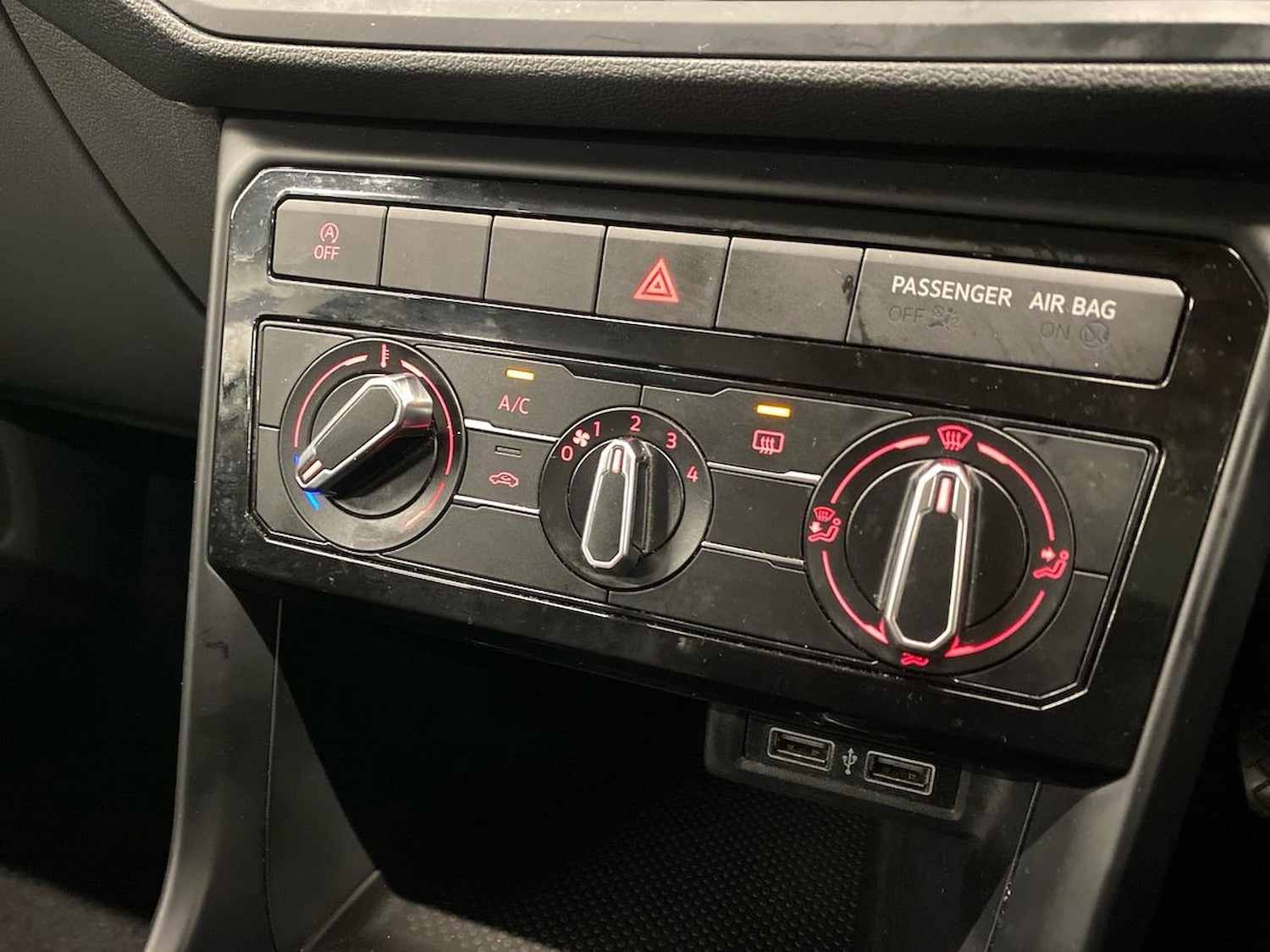 Used Volkswagen T-Cross 2020 for sale - 76807532: Photo 12