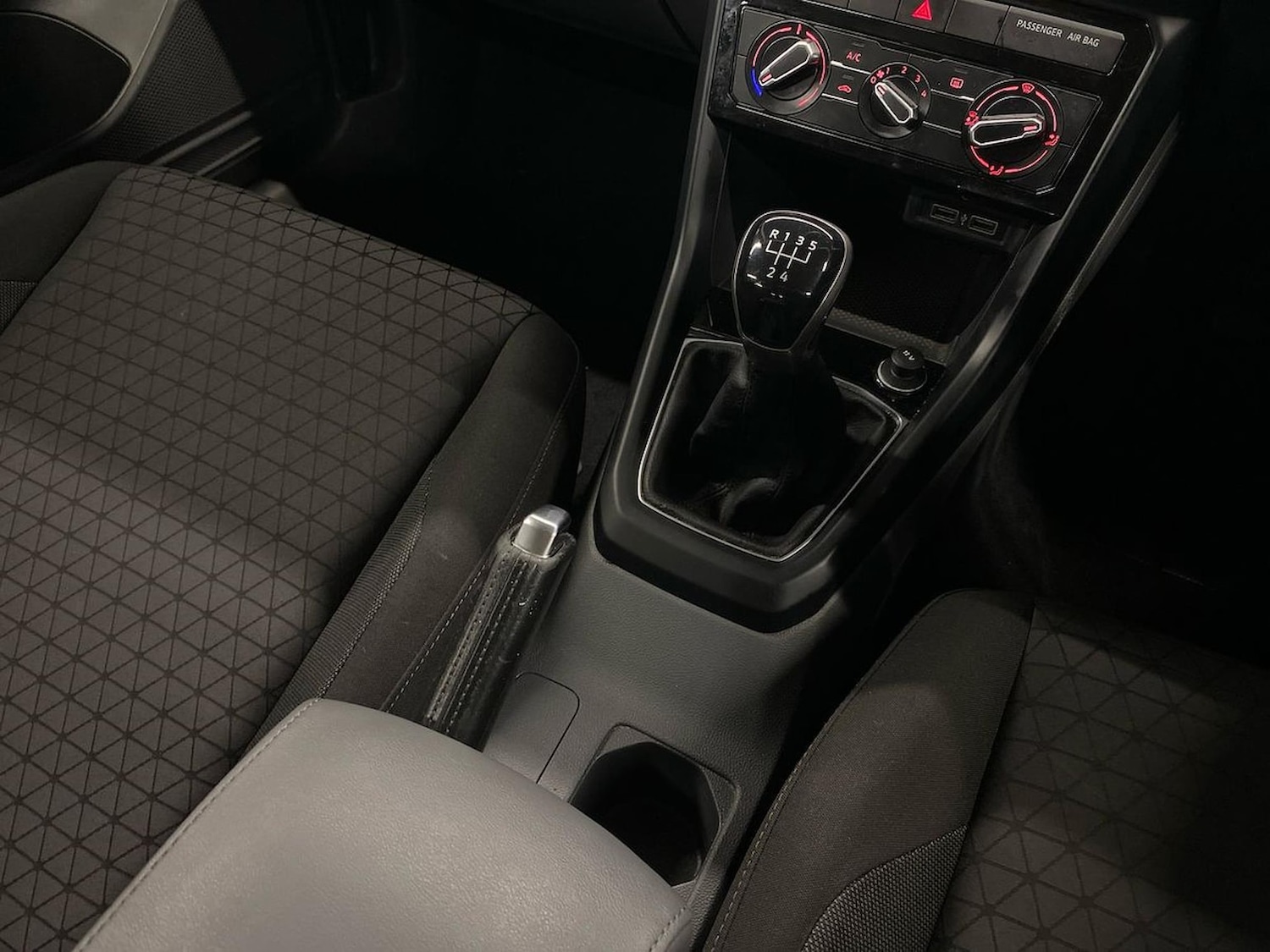 Used Volkswagen T-Cross 2020 for sale - 76807532: Photo 13