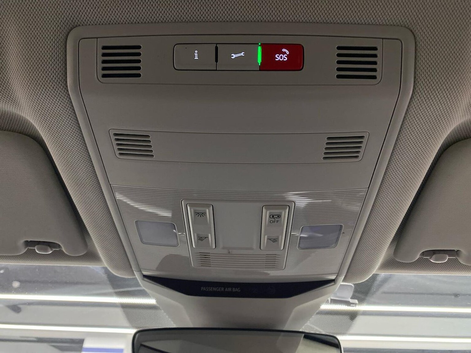 Used Volkswagen T-Roc 2023 for sale - 76324610: Photo 14