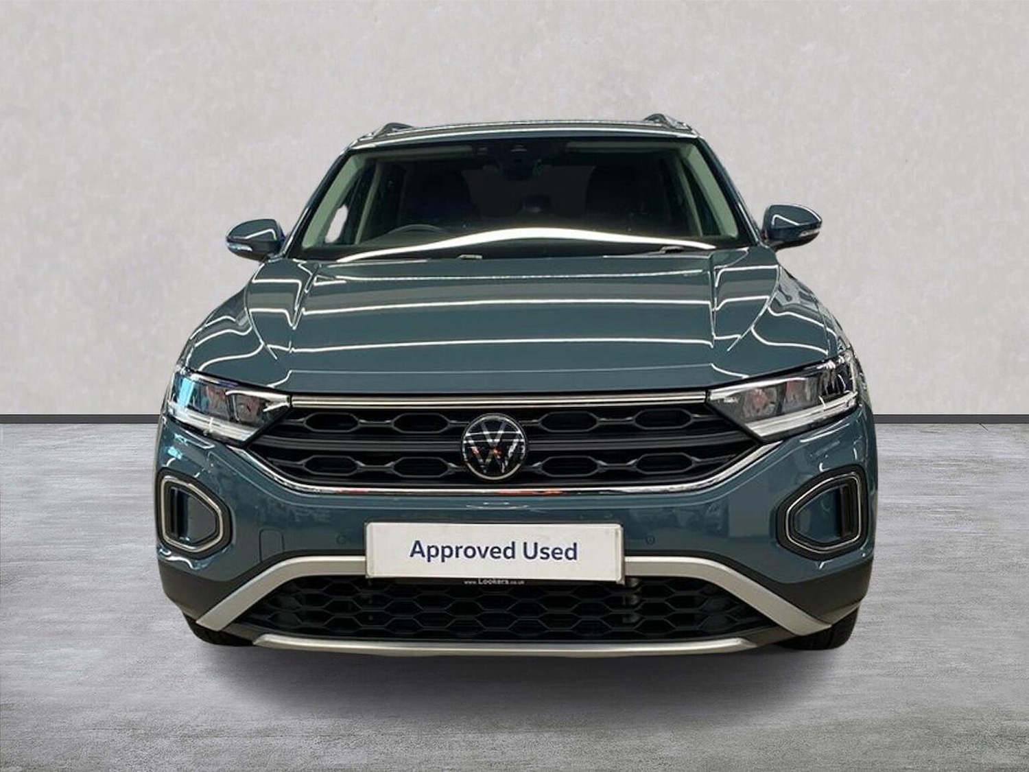 Used Volkswagen T-Roc 2023 for sale - 76324610: Photo 5