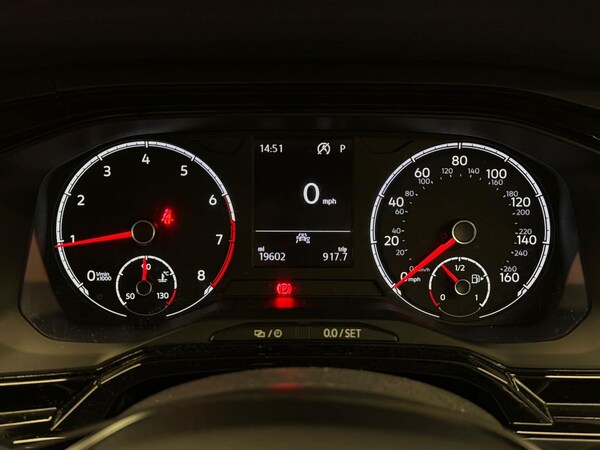 Used Volkswagen Polo 2020 for sale - 76287303: Photo 10