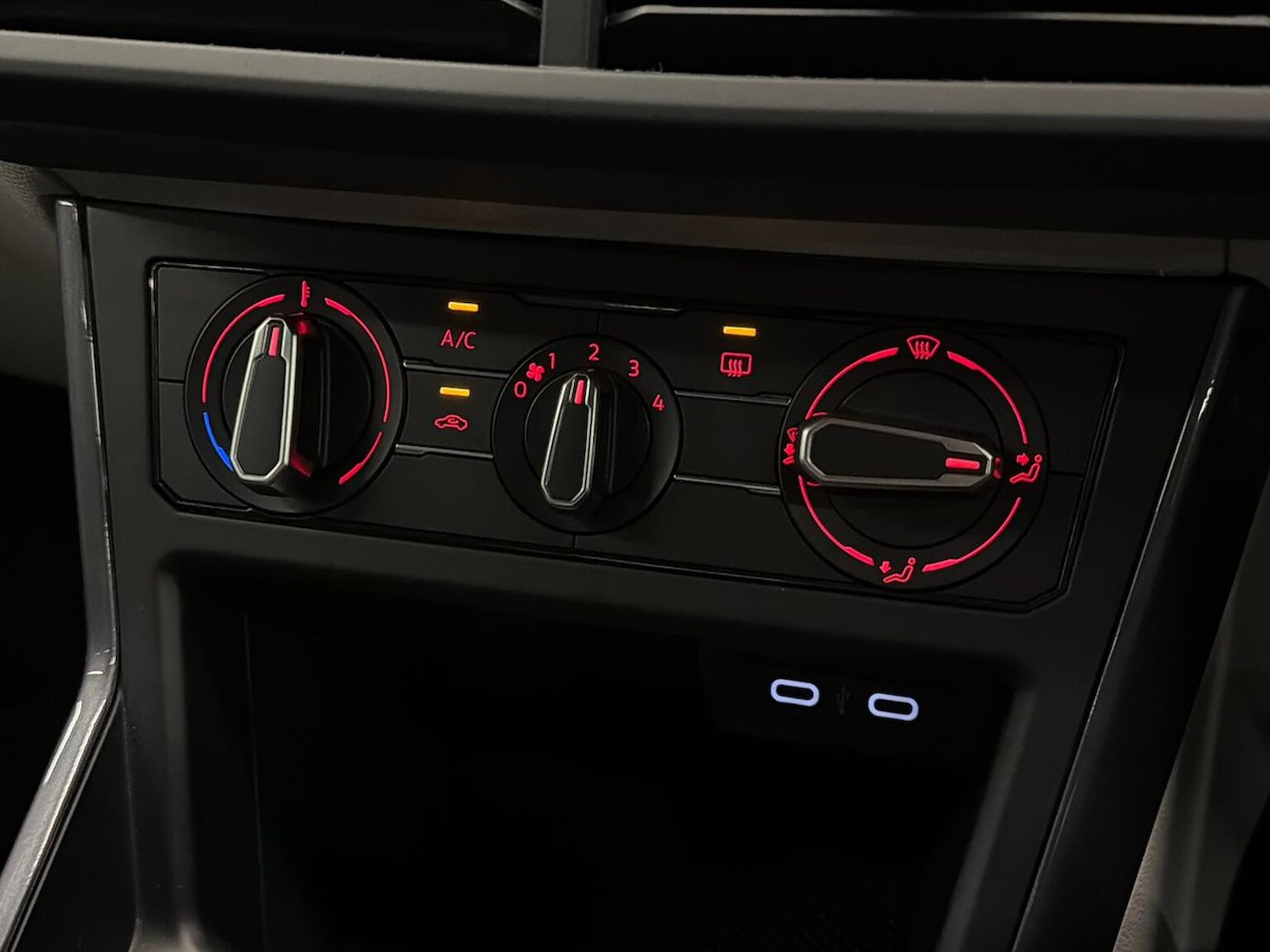 Used Volkswagen Polo 2020 for sale - 76287303: Photo 12