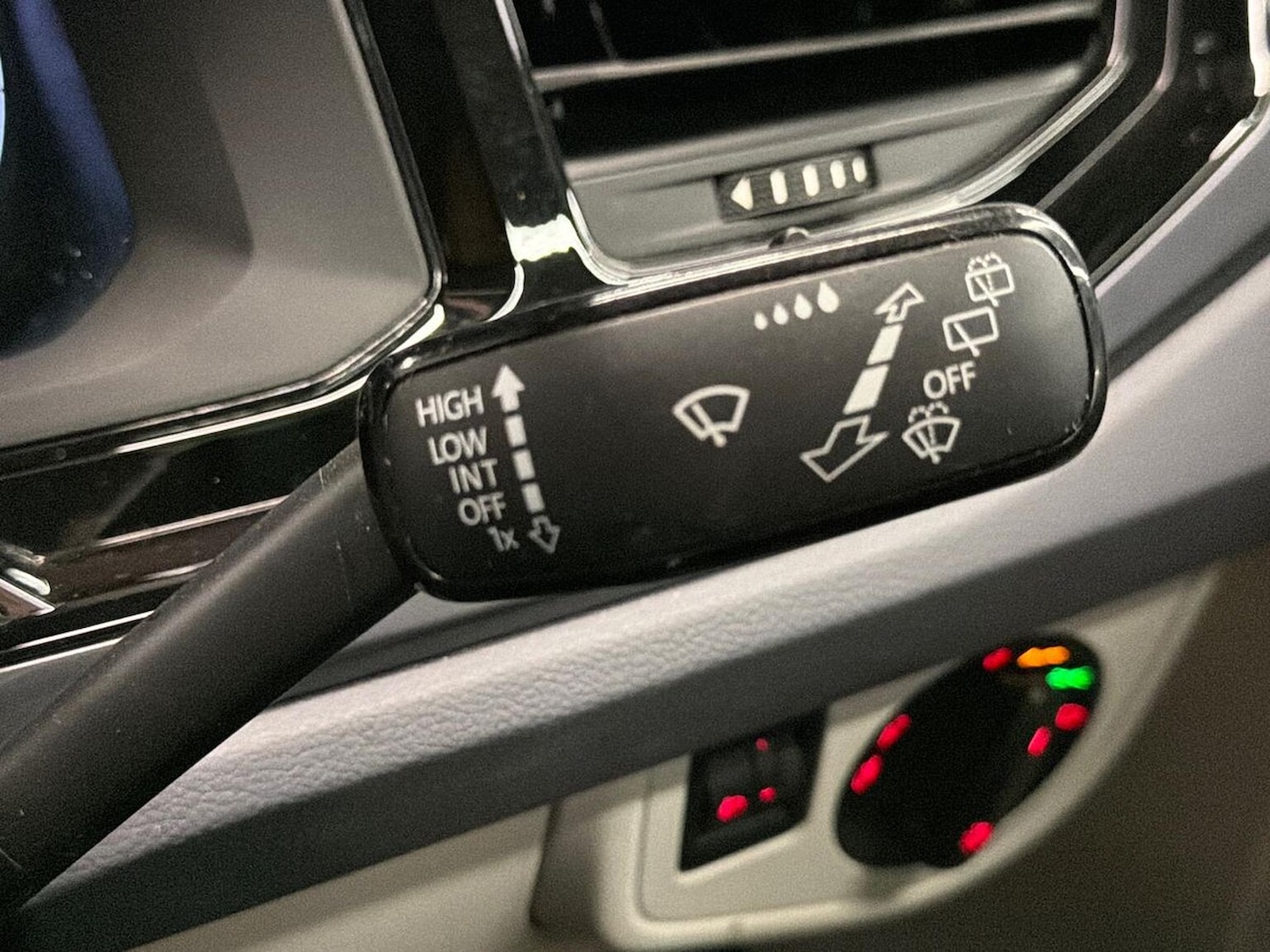 Used Volkswagen Polo 2020 for sale - 76287303: Photo 27