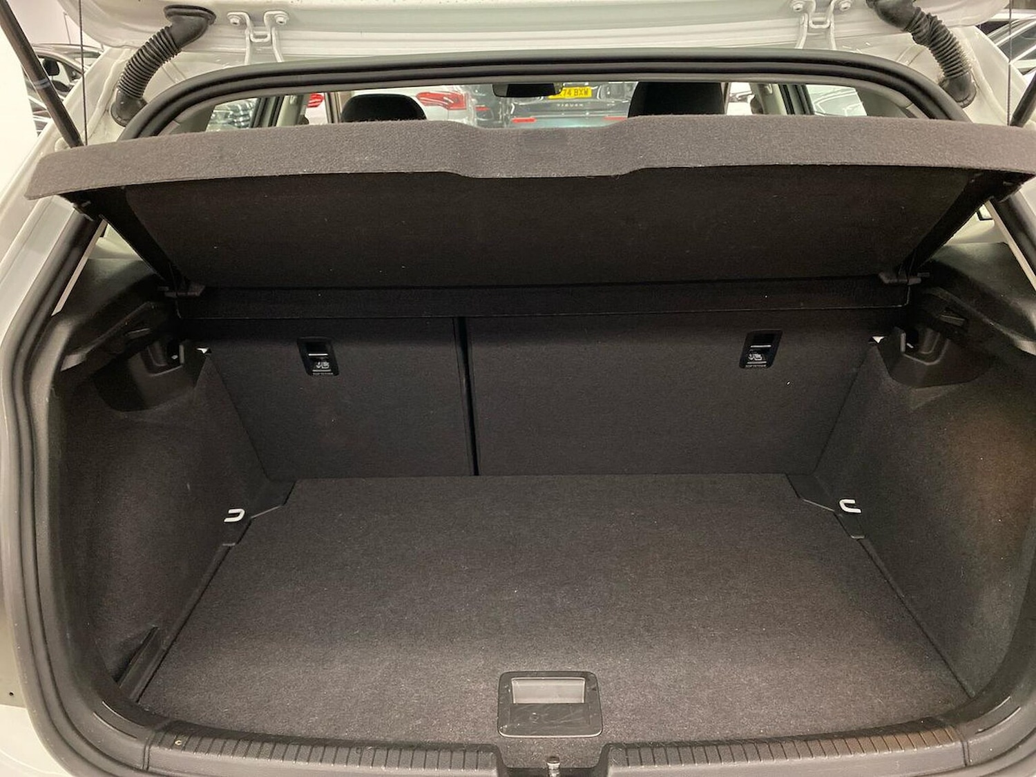 Used Volkswagen Polo 2024 for sale - 76699402: Photo 17