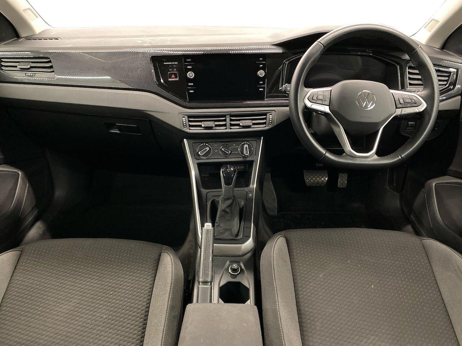 Used Volkswagen Polo 2024 for sale - 76699402: Photo 8