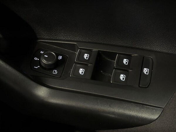Used Volkswagen Polo 2022 for sale - 76212074: Photo 21