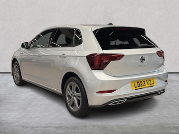 Used Volkswagen Polo 2022 for sale - 76212074: Photo 2