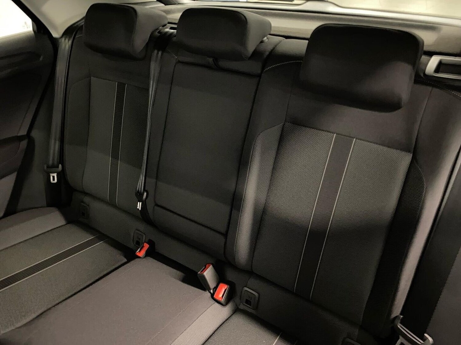 Used Volkswagen T-Roc 2025 for sale - 76219193: Photo 16