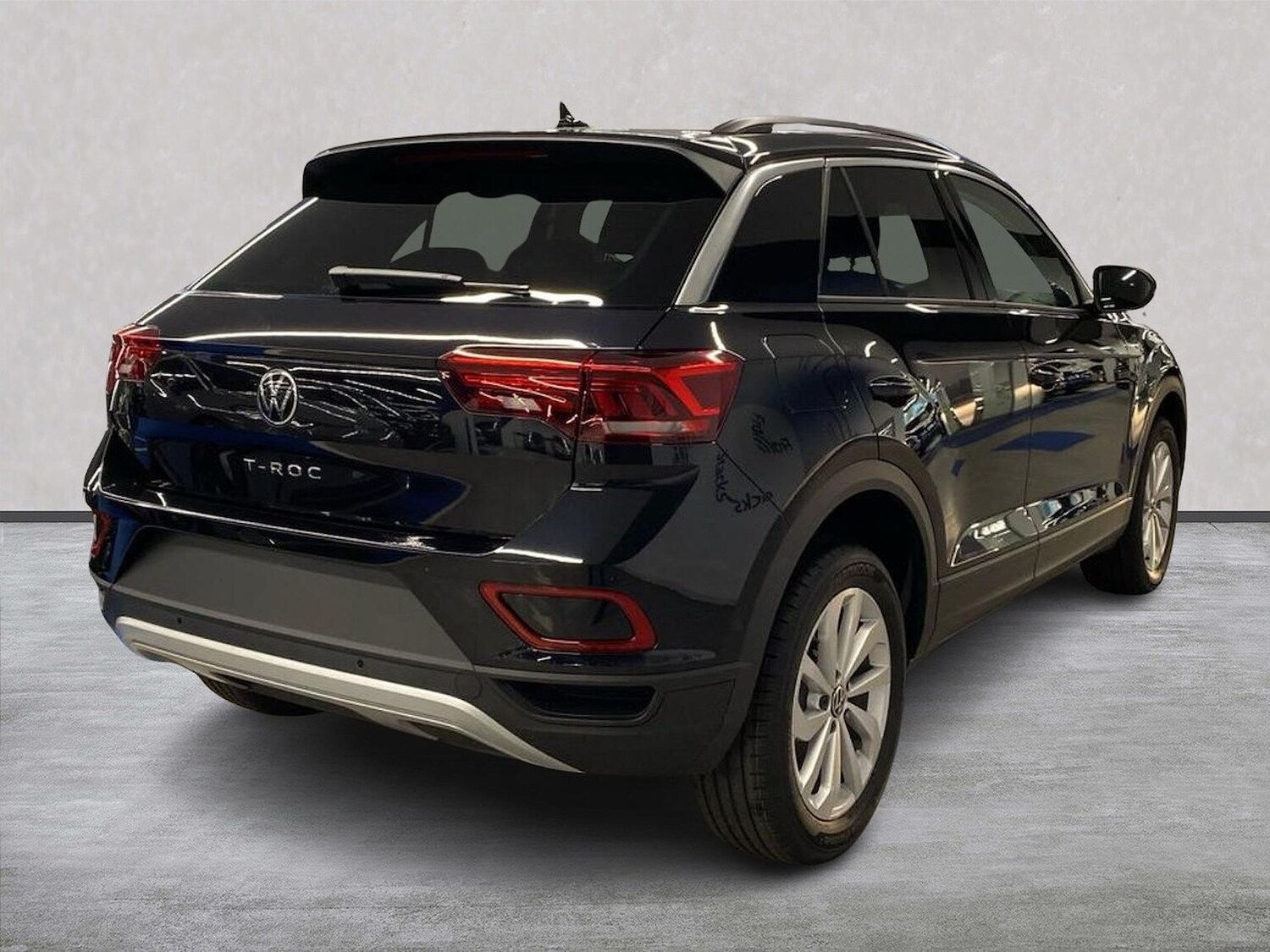 Used Volkswagen T-Roc 2025 for sale - 76219193: Photo 18