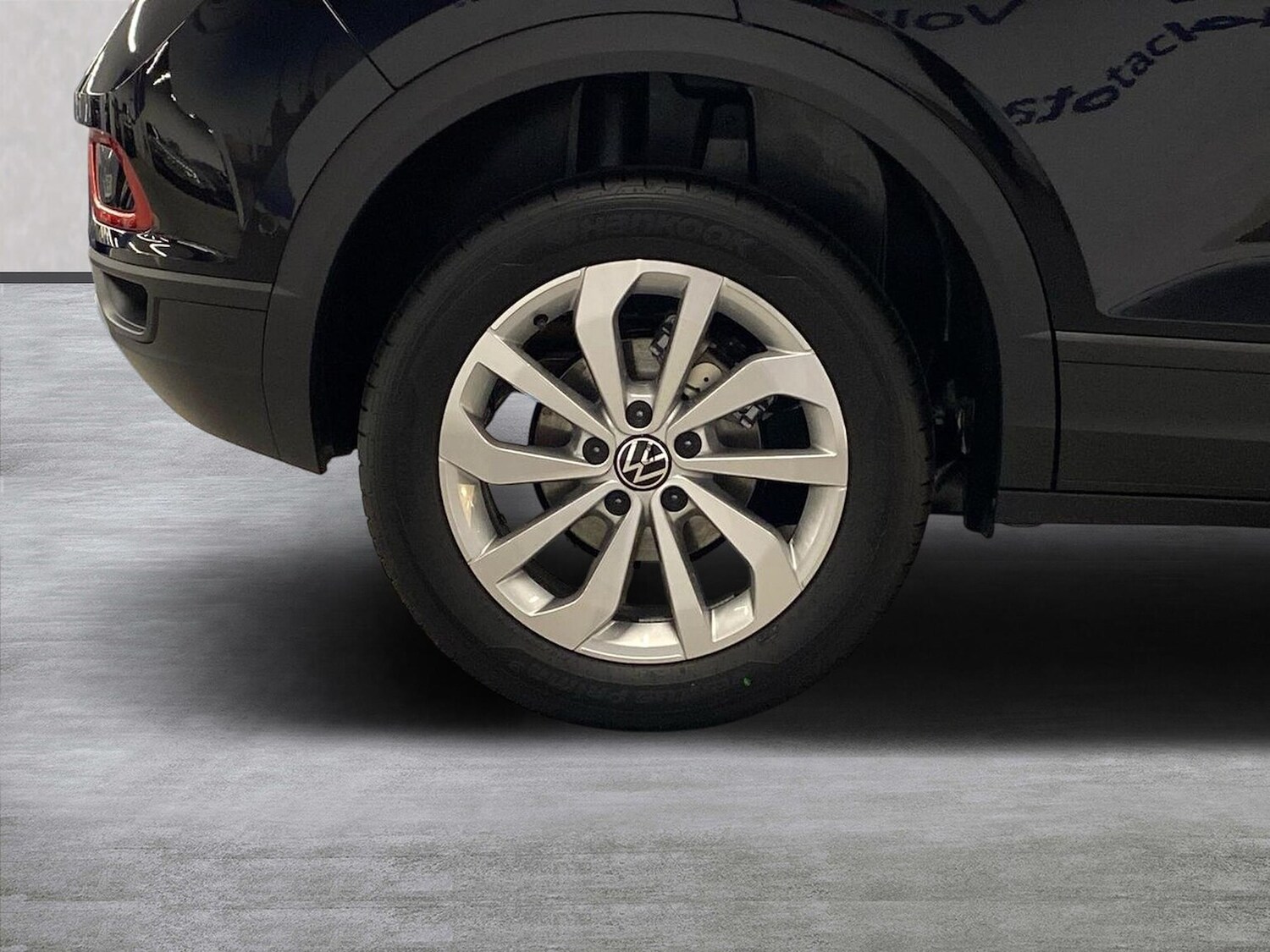 Used Volkswagen T-Roc 2025 for sale - 76219193: Photo 6