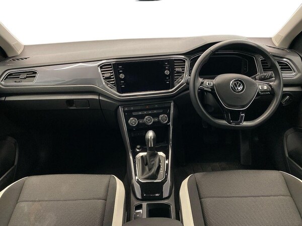 Used Volkswagen T-Roc 2021 for sale - 76143000: Photo 8