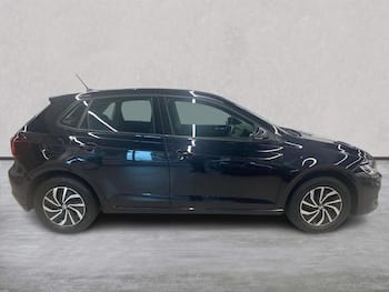 Used Volkswagen Polo 2024 for sale - 79772192: Photo