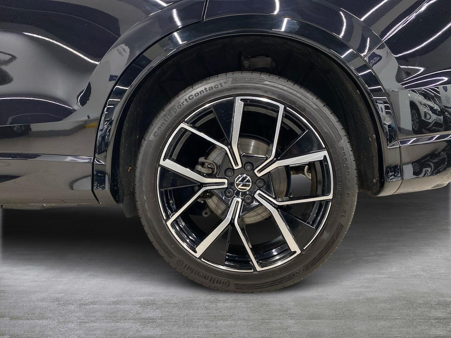 Used Volkswagen Tiguan 2024 for sale - 76638869: Photo 6