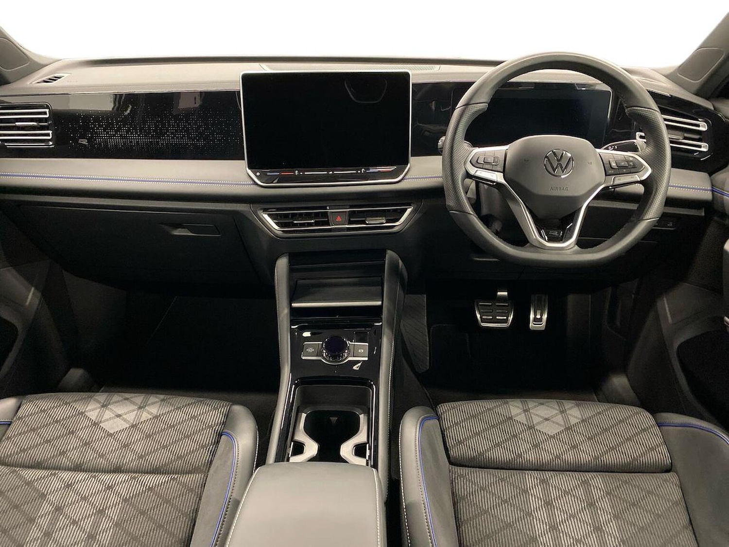 Used Volkswagen Tiguan 2024 for sale - 76638869: Photo 8