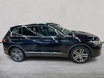 Used Volkswagen Tiguan 2022 for sale - 79283482: Photo