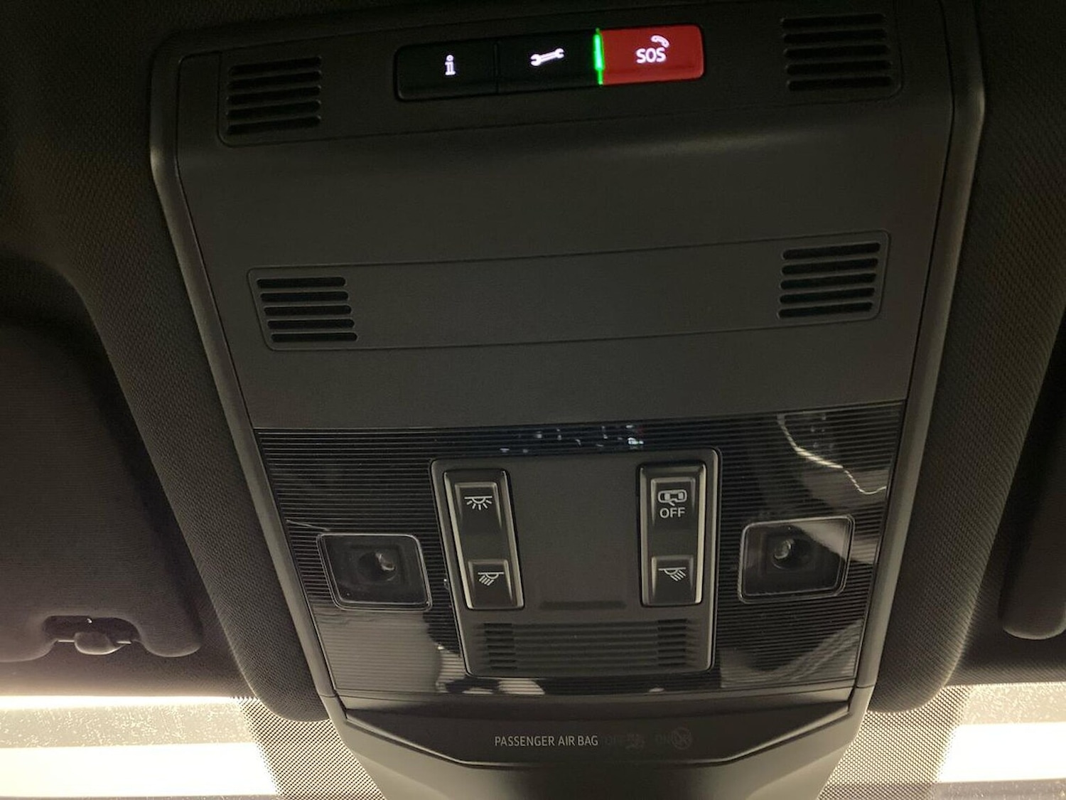 Used Volkswagen T-Roc 2025 for sale - 77528871: Photo 14