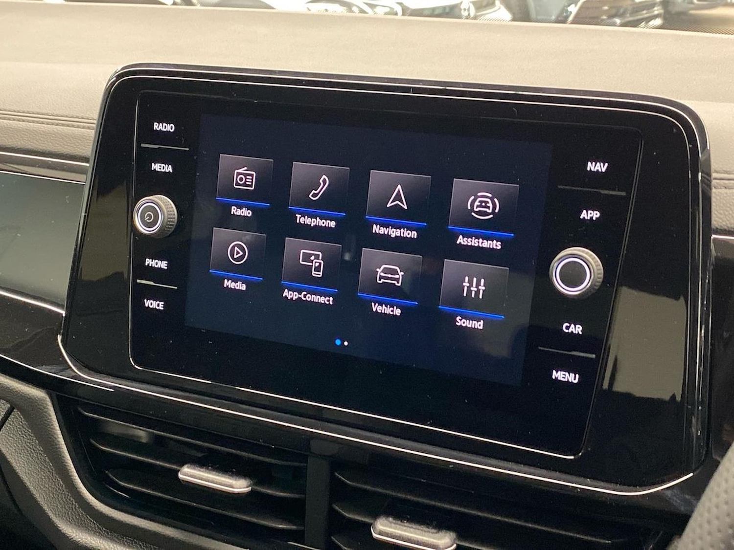 Used Volkswagen T-Roc 2025 for sale - 77528871: Photo 25