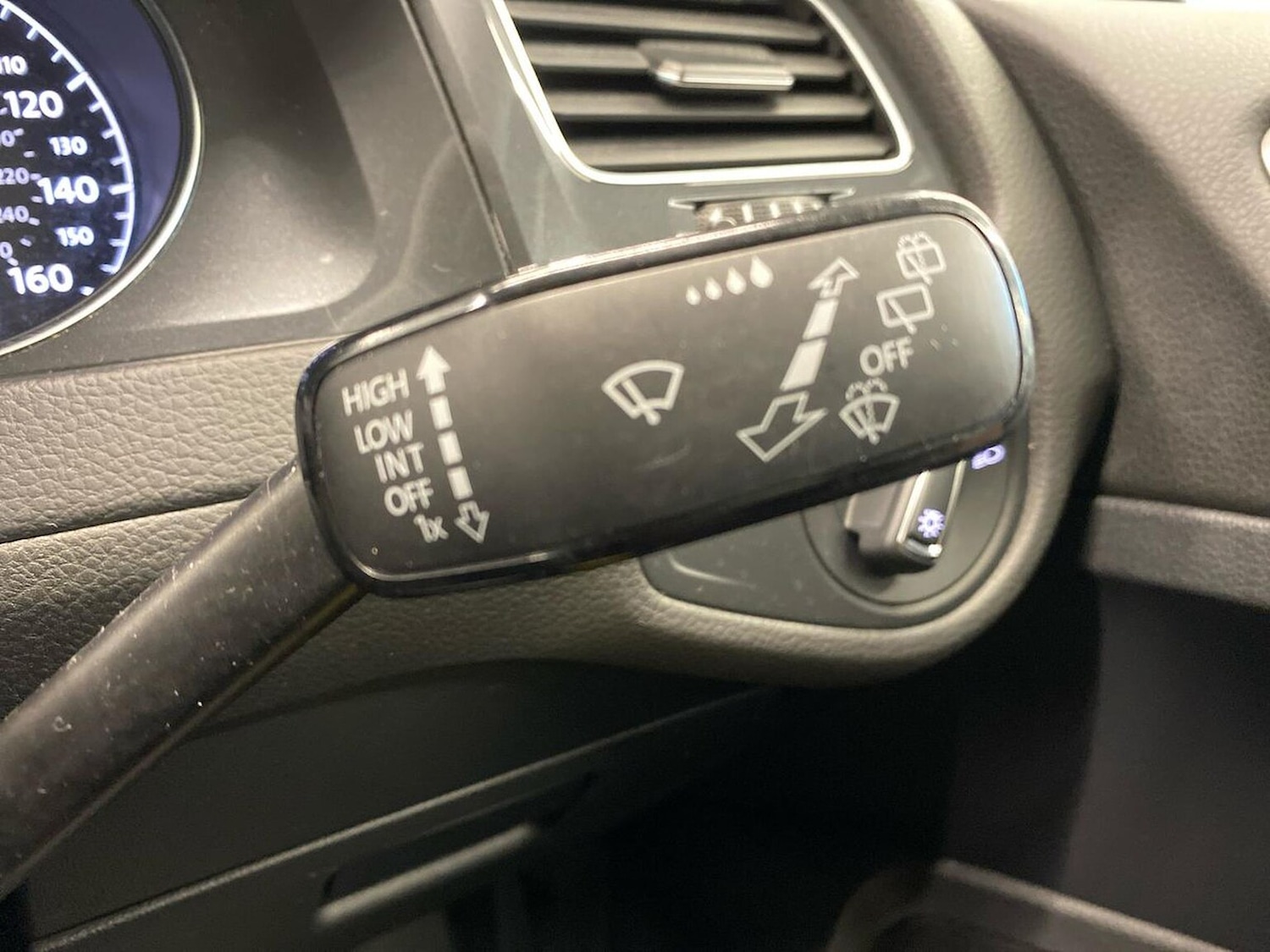 Used Volkswagen Golf 2019 for sale - 76785190: Photo 27