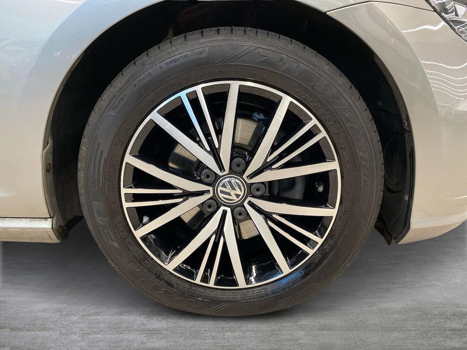 Used Volkswagen Golf 2019 for sale - 76785190: Photo 6