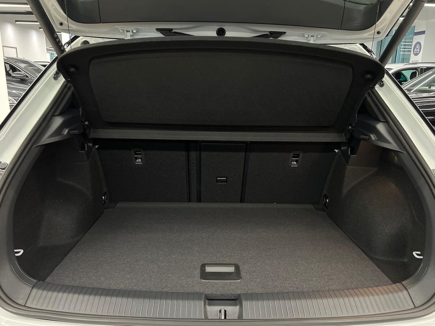 Used Volkswagen T-Roc 2026 for sale - 77639327: Photo 17