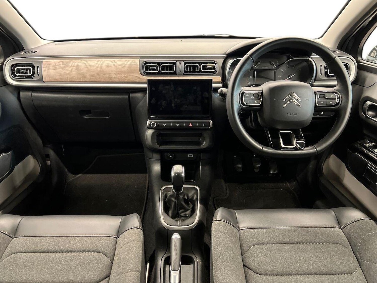 Used Citroen C3 2021 for sale - 75995000: Photo 8