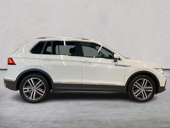 Used Volkswagen Tiguan 2023 for sale - 79240564: Photo