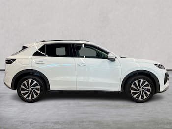 Used Volkswagen T-Roc 2026 for sale - 79705710: Photo