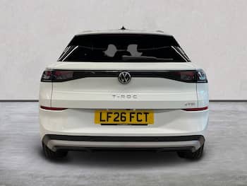 Used Volkswagen T-Roc 2026 for sale - 79705710: Photo