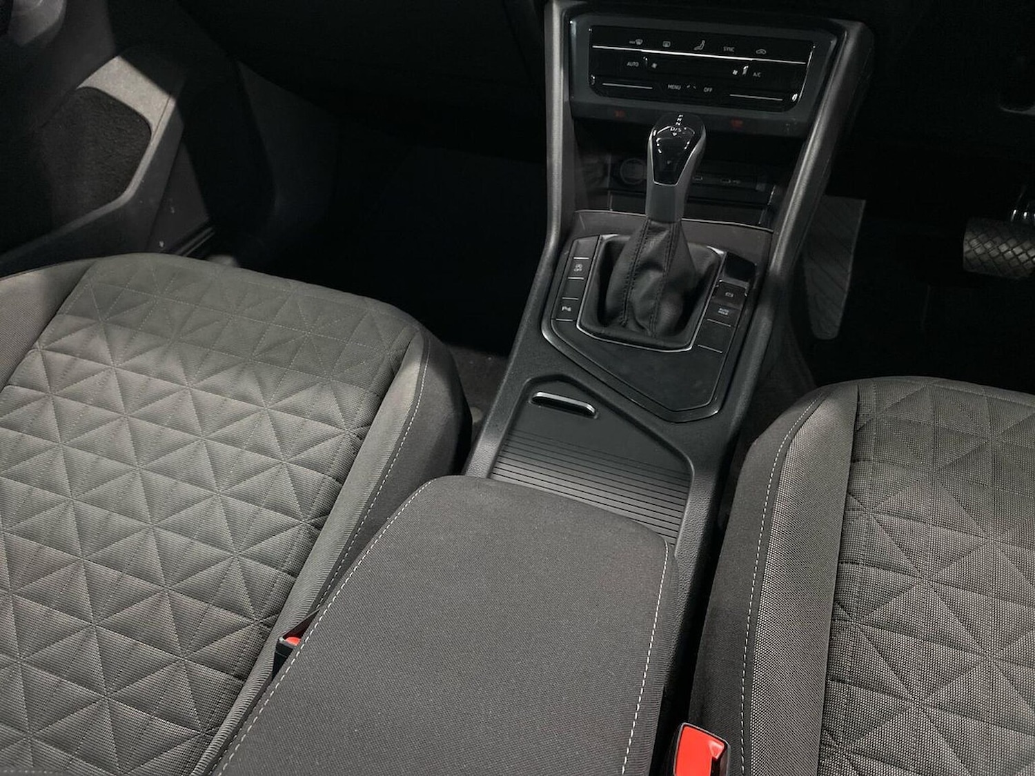 Used Volkswagen Tiguan 2022 for sale - 76526130: Photo 13