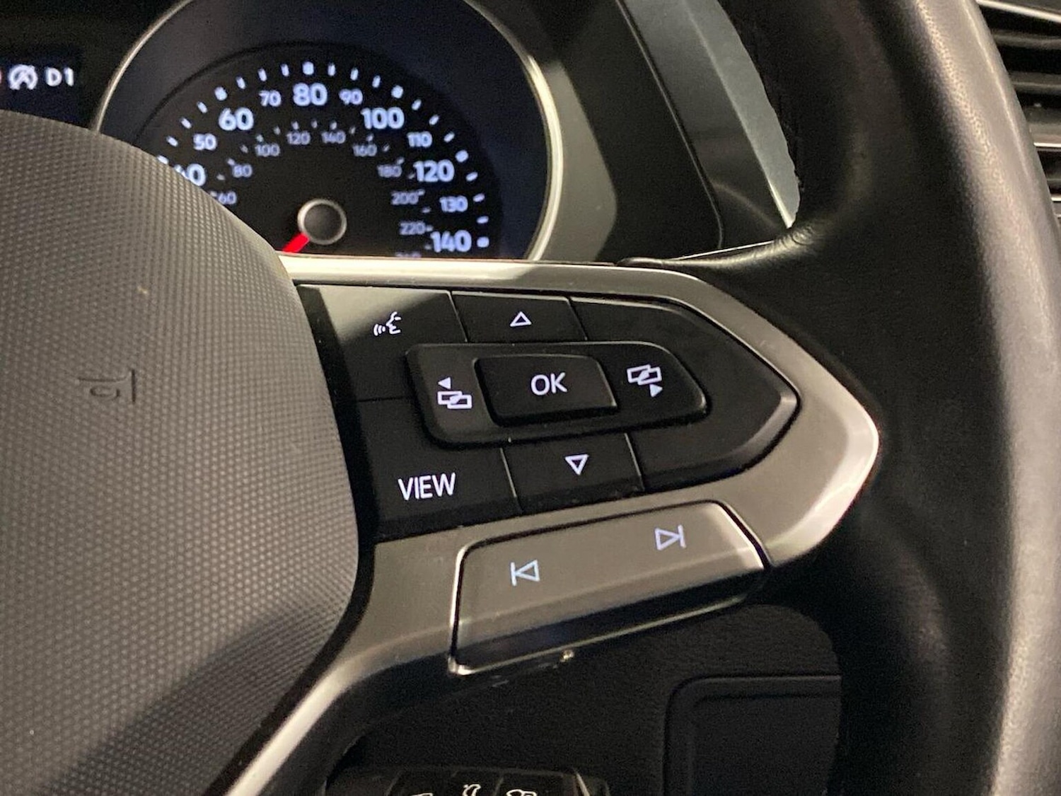 Used Volkswagen Tiguan 2022 for sale - 76526130: Photo 25