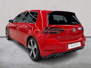 Used Volkswagen Golf 2020 for sale - 76735621: Photo