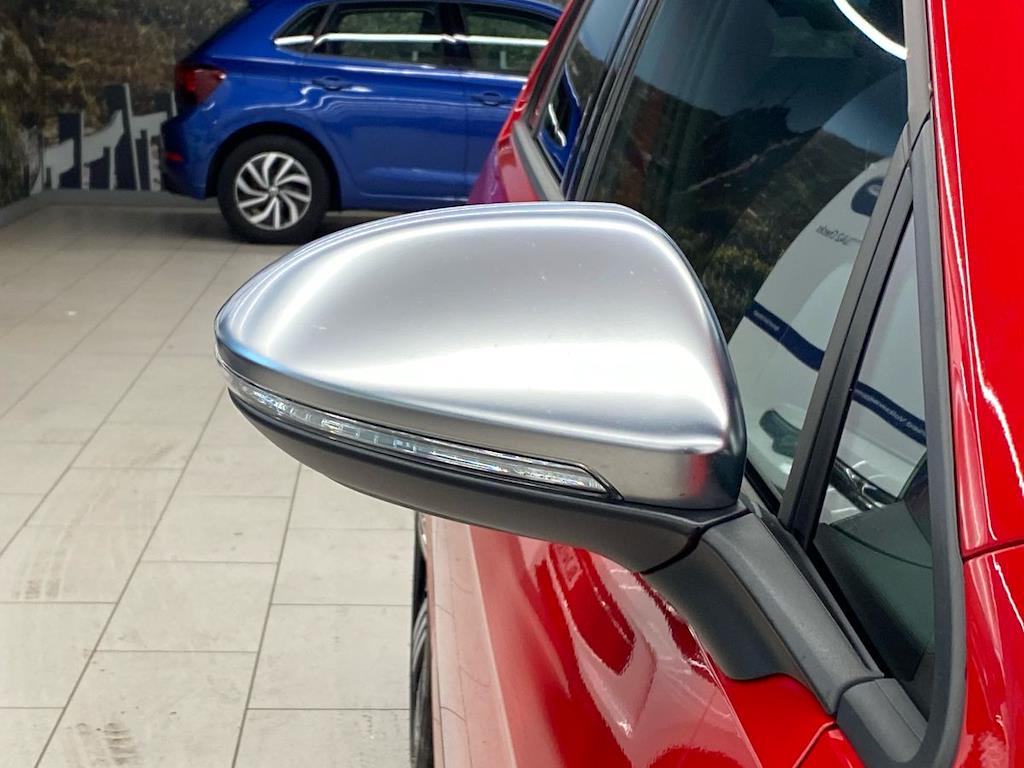 Used Volkswagen Golf 2020 for sale - 76735621: Photo 33