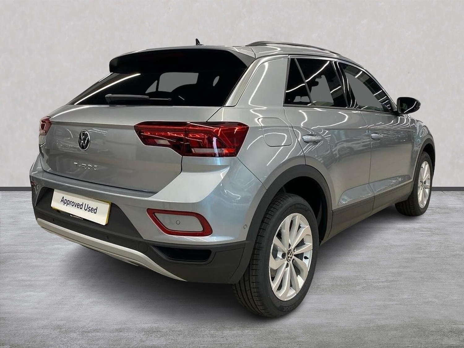 Used Volkswagen T-Roc 2025 for sale - 77916122: Photo 18