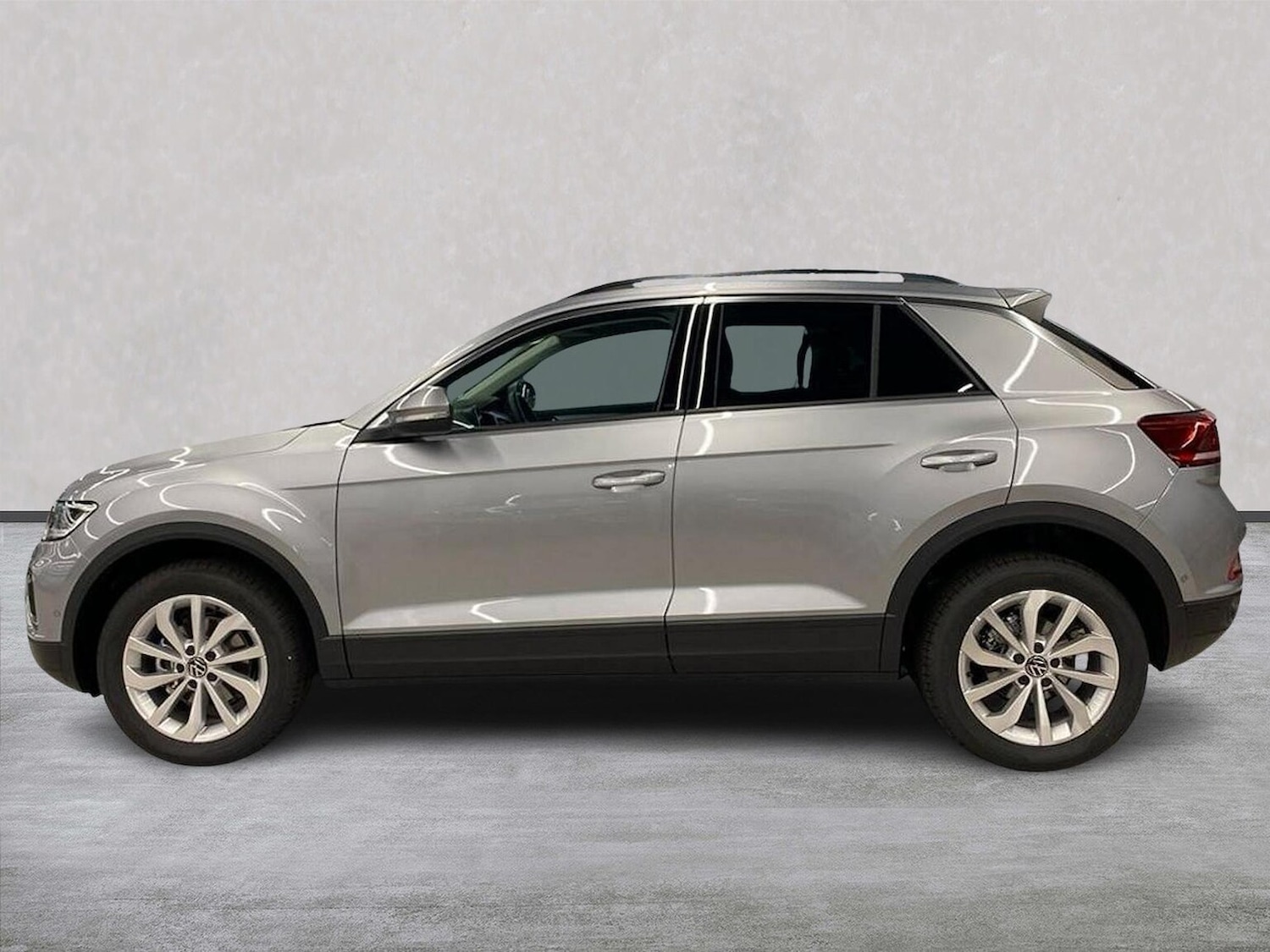 Used Volkswagen T-Roc 2025 for sale - 77916122: Photo 19