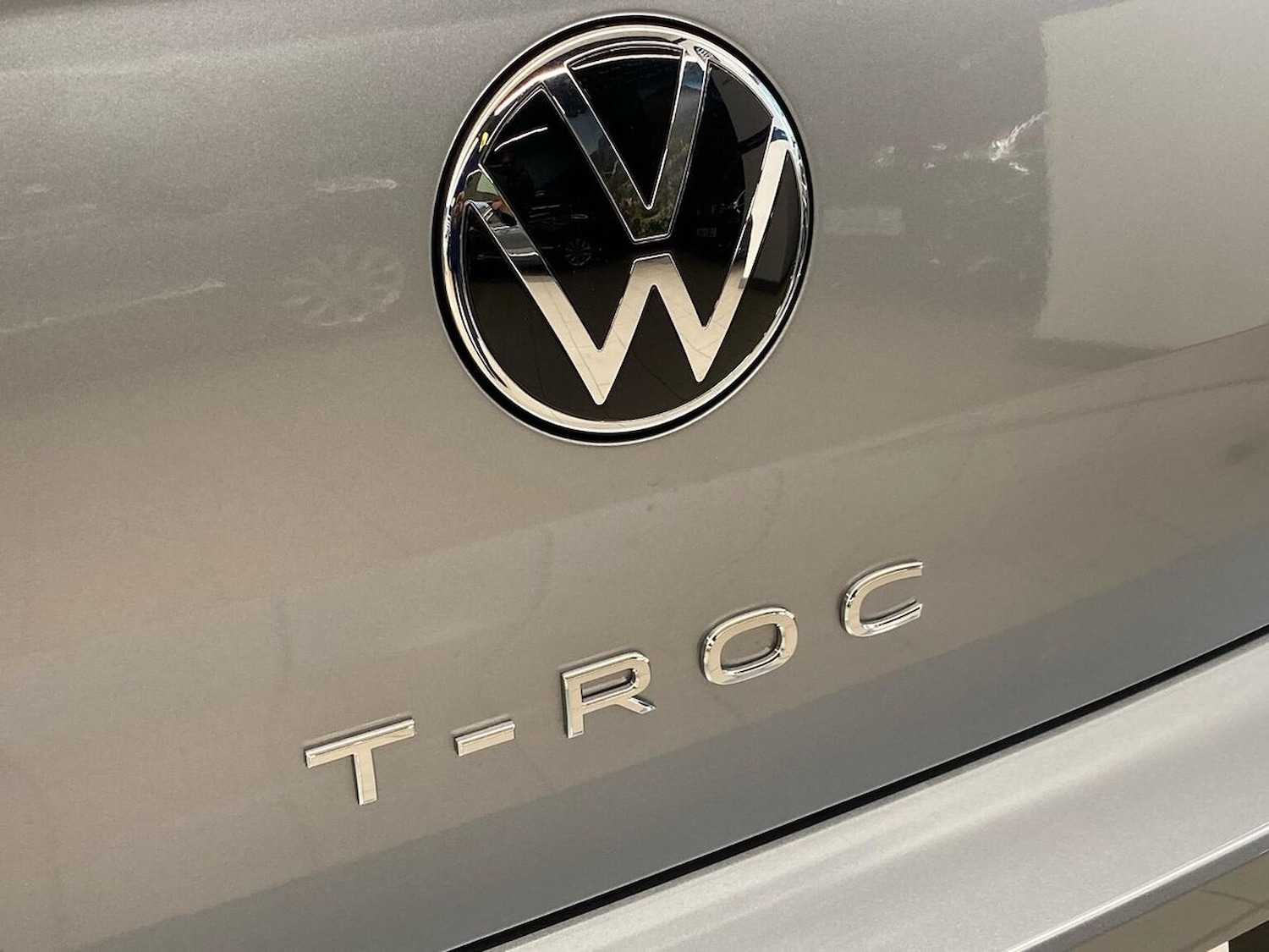 Used Volkswagen T-Roc 2025 for sale - 77916122: Photo 29